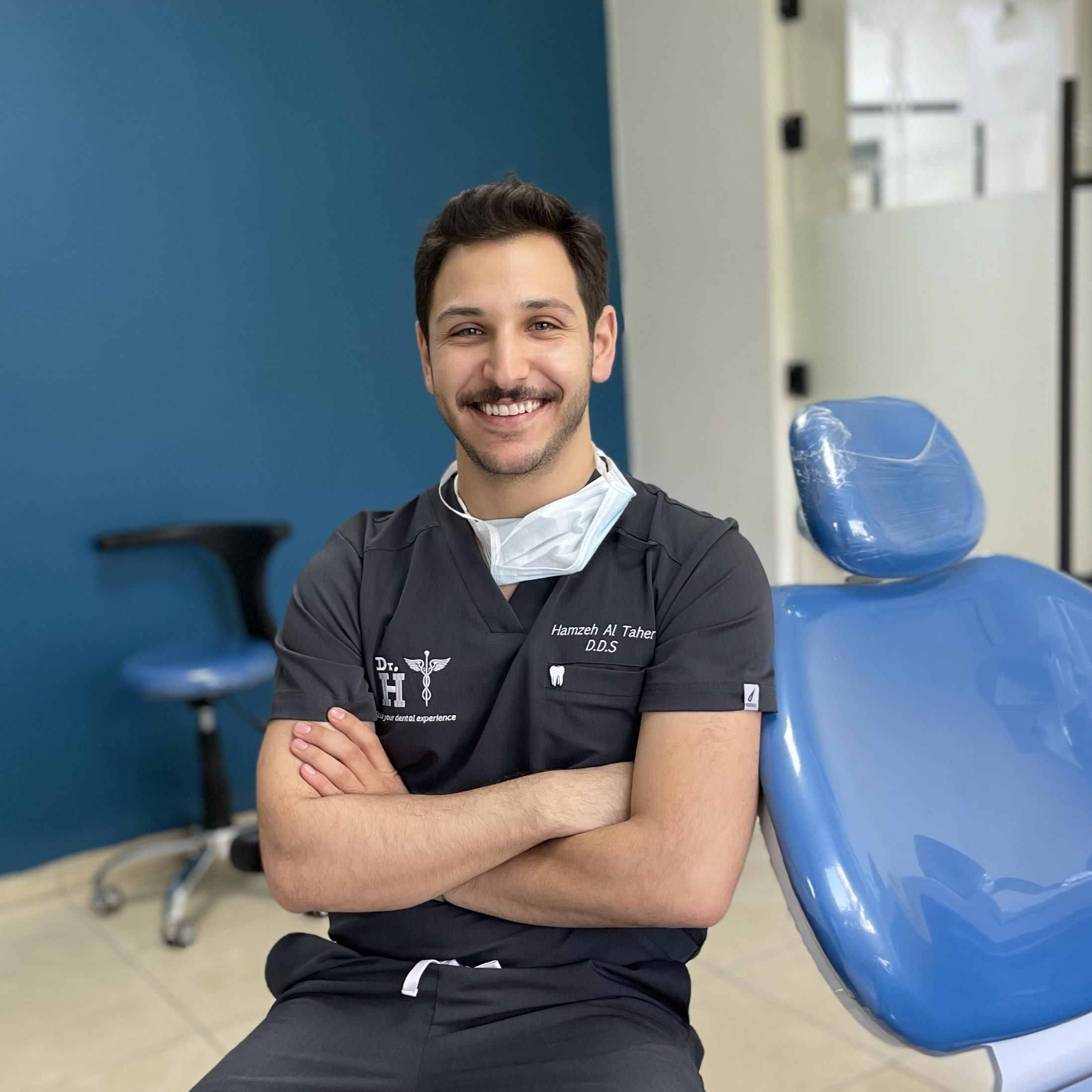 د. حمزة الطاهر - طب وجراحة الفم والأسنان د. حمزة الطاهر - طب وجراحة الفم والأسنان