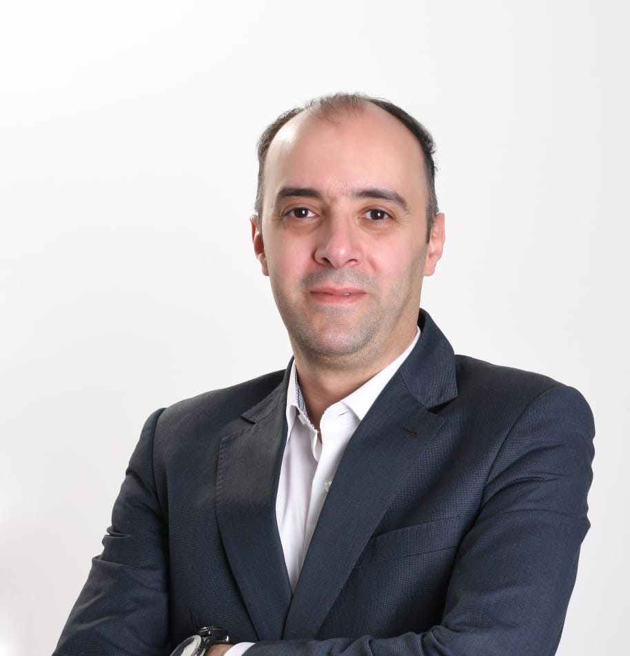 د معاذ ربابعة - اخصائي الامراض الباطنية وأمراض و زراعة الكلى د معاذ ربابعة - اخصائي الامراض الباطنية وأمراض و زراعة الكلى
