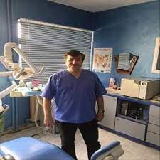د. سعيد محمد الفرخ - طب وجراحة الفم والأسنان د. سعيد محمد الفرخ - طب وجراحة الفم والأسنان