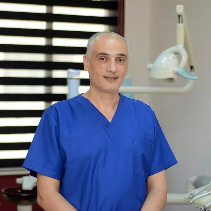 د. مأمون نوفل حجاوي - طب و جراحة الفم و الاسنان د. مأمون نوفل حجاوي - طب و جراحة الفم و الاسنان